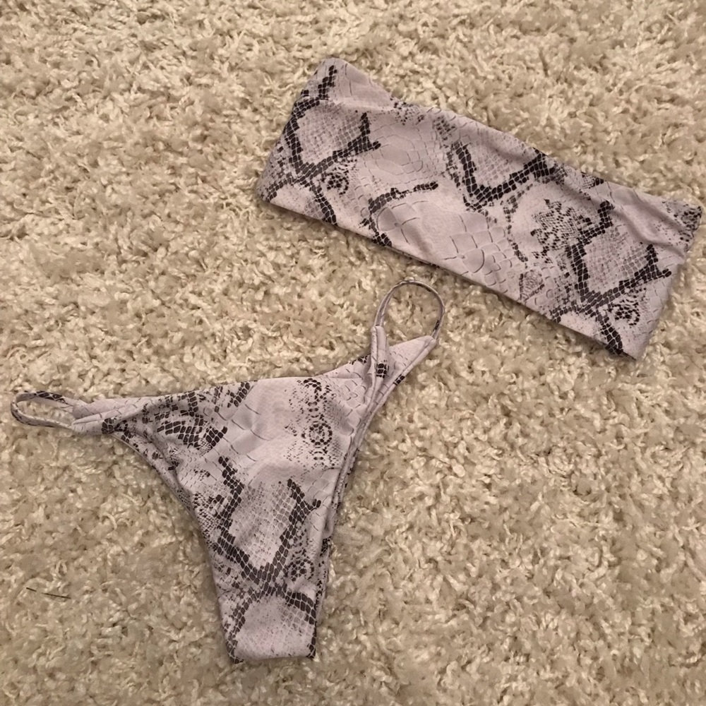 Fox Swim Bikini - Marble Print. Unworn